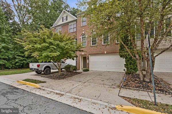 8313 DOCKRAY CT