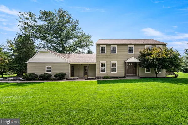 113 GLENWOOD DR