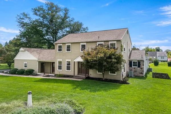 113 GLENWOOD DR