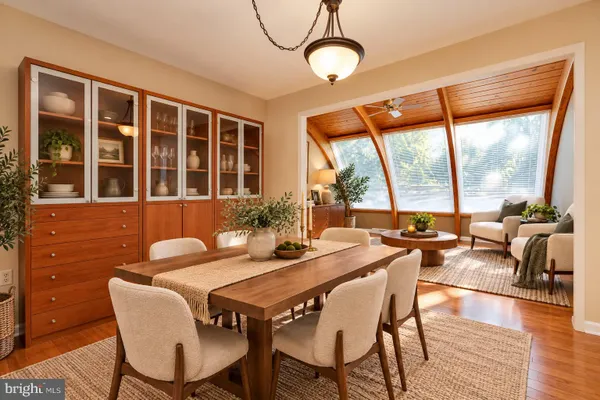 24 RIVER BEND PARK