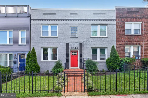 1643 MONTELLO AVE 1