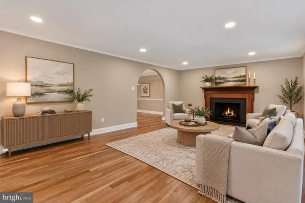 9768 WHETSTONE DR