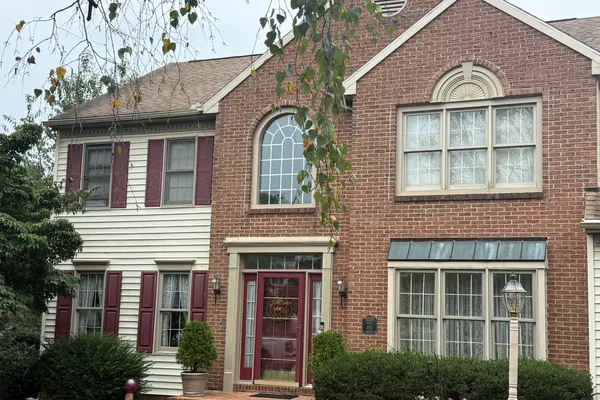 410 SEVILLE DR