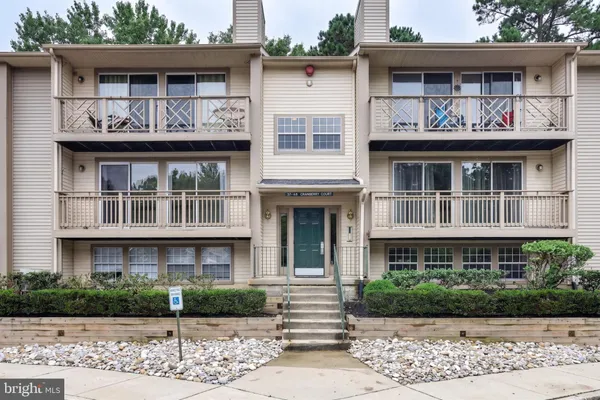 48 CRANBERRY CT