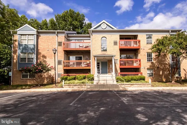 6 CEDAR VALLEY PL 302