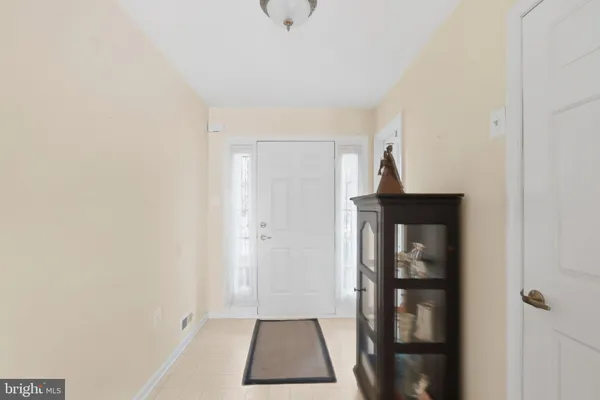 90 CYPRESS PL