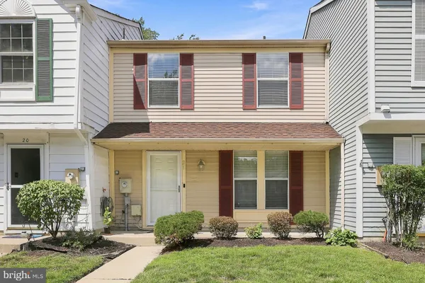 21 WATERVIEW CT
