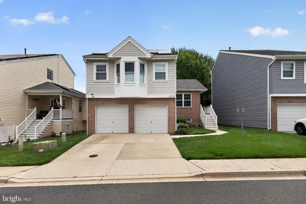 2404 SHADYWOOD CIR