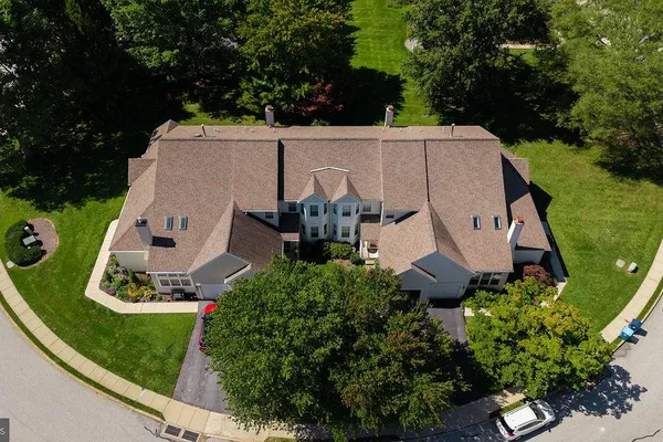 253 AVONWOOD RD