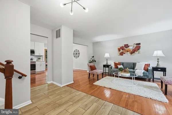 6364 BUFFIE CT