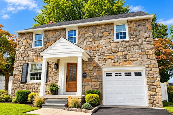 27 ALTHEA LN