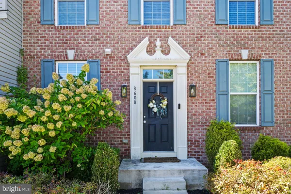 8608 DIAMOND RUN CT