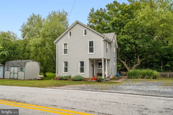 1916 CARROLLS TRACT RD