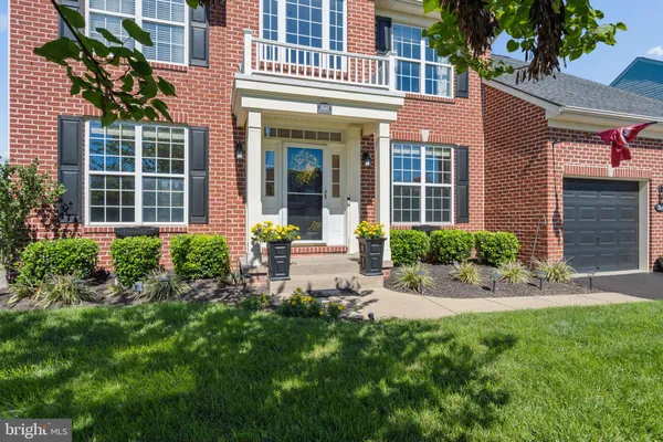 2612 INWOOD DR