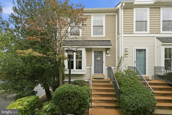 3934 9TH RD