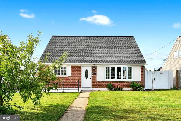 807 TUCKERTON AVE