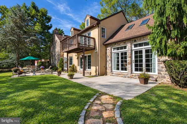43 MINE RD