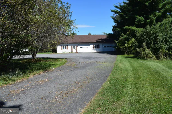 4035 DEVONSHIRE RD
