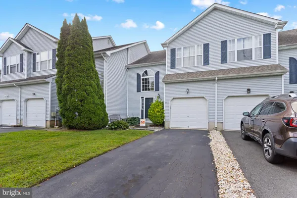 43 FAWN CT