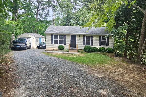440 COUNCIL BLUFFS CT