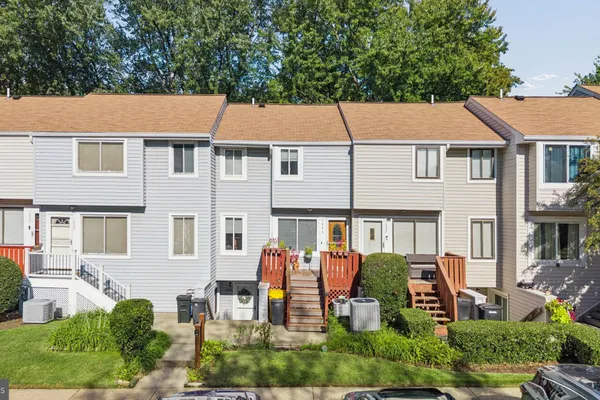 1624 GRASON LN