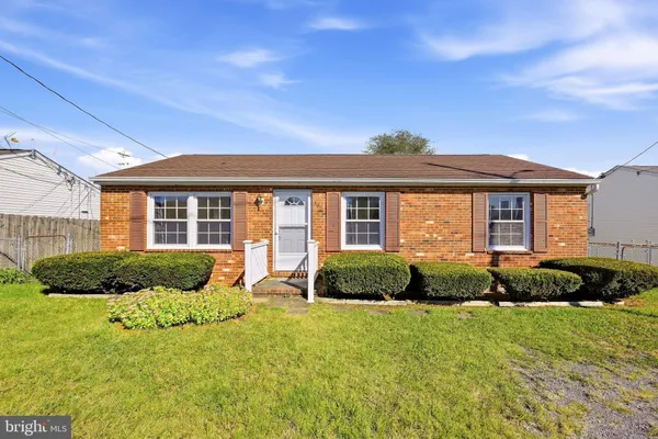 102 GREEN PARK CT
