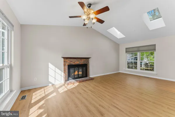 1465 KINGSTREAM DR