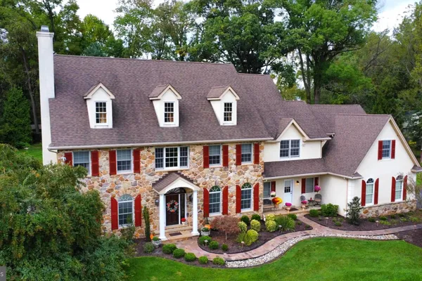111 INDIAN SPRINGS DR