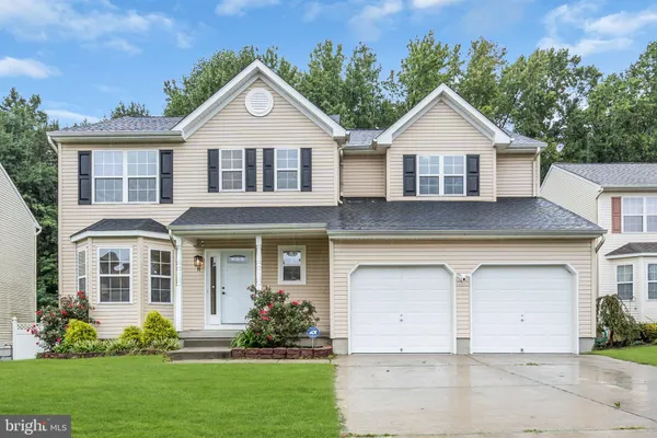 11 MANCHESTER CT