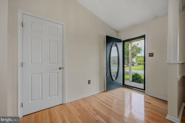 10 CORBIT SHARP DR