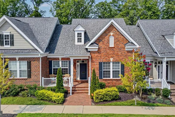 376 BUCKEYE CIR