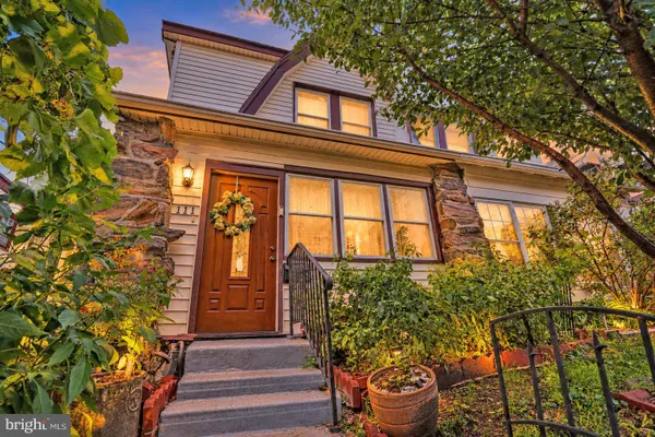 111 OAKLEY RD
