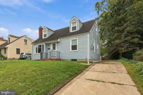 23 MIDDLETON DR