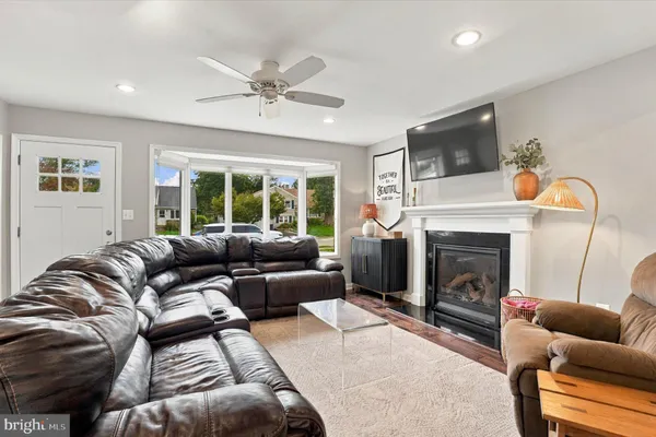 1312 BRADFORD RD