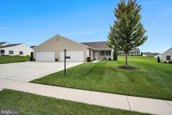 1379 PLEASANT VIEW DR 222