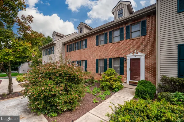 29 WEISER CT