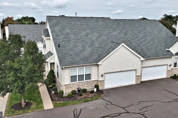 1710 NOTTINGHAM CT 140