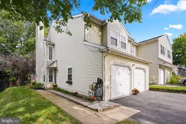 124 RED HAVEN DR