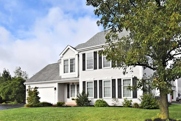 1019 MAYFLOWER DR