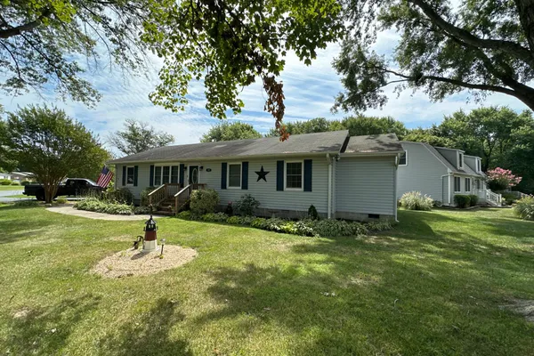 101 CHESTNUT RD