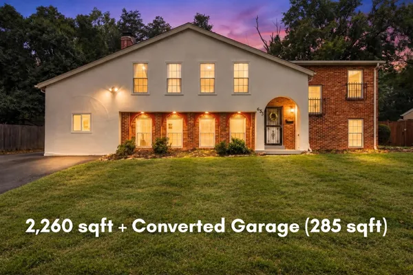 653 PEMBERTON CT