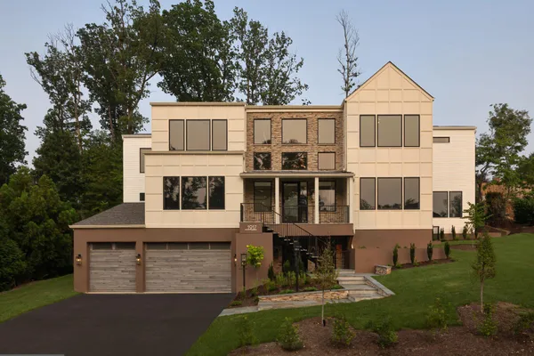 1917 KENBAR CT
