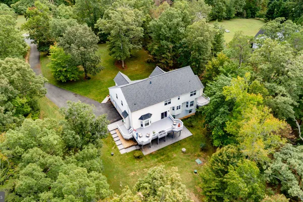 63 BROOKESMILL LN