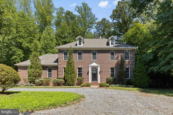 28920 LIVINGSTON DR