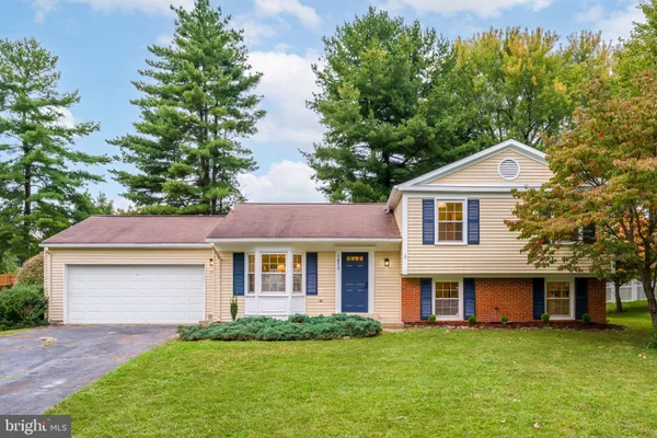 1610 SADLERS WELLS CT