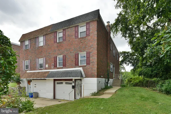 2628 MAXWELL ST