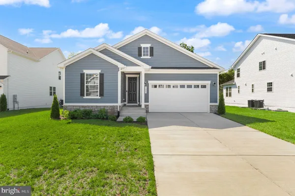 5009 GRAY FOX DR