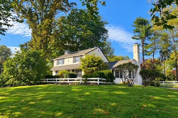 209 PLUSH MILL RD