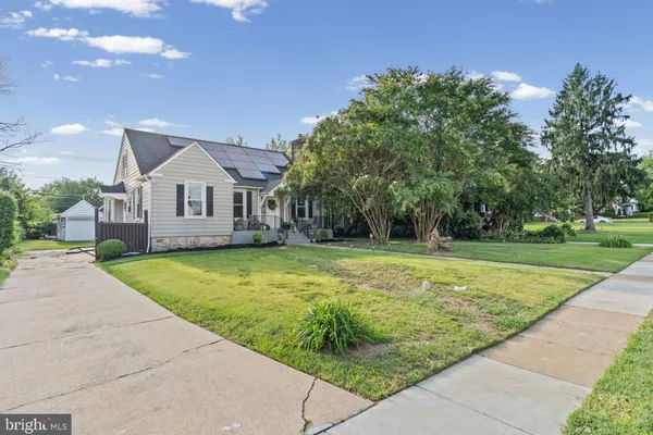 3805 CALLAWAY AVE