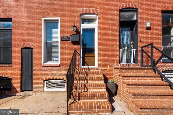 3106 DILLON ST